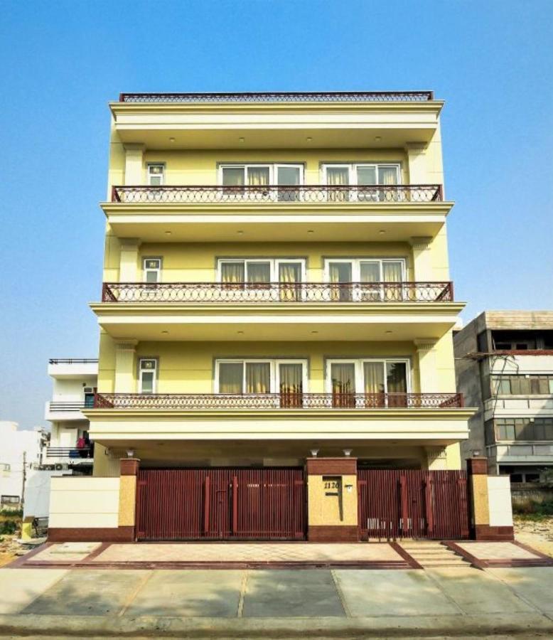 Bluo Studio2 Golf Course Road - Gym, Terrace Garden Gurgaon Exterior photo