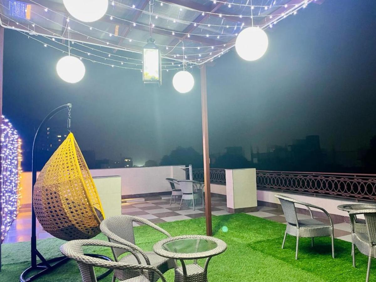 Bluo Studio2 Golf Course Road - Gym, Terrace Garden Gurgaon Exterior photo