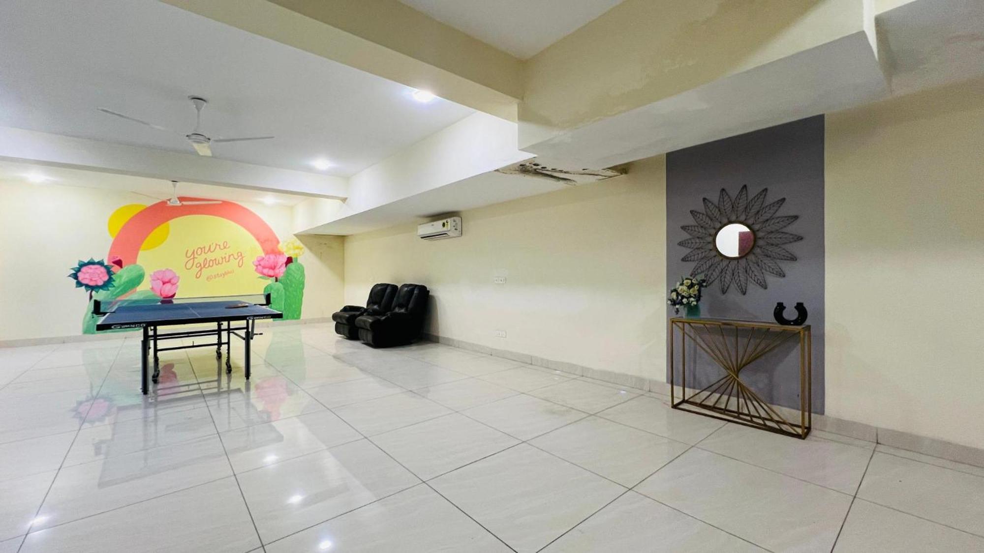 Bluo Studio2 Golf Course Road - Gym, Terrace Garden Gurgaon Exterior photo