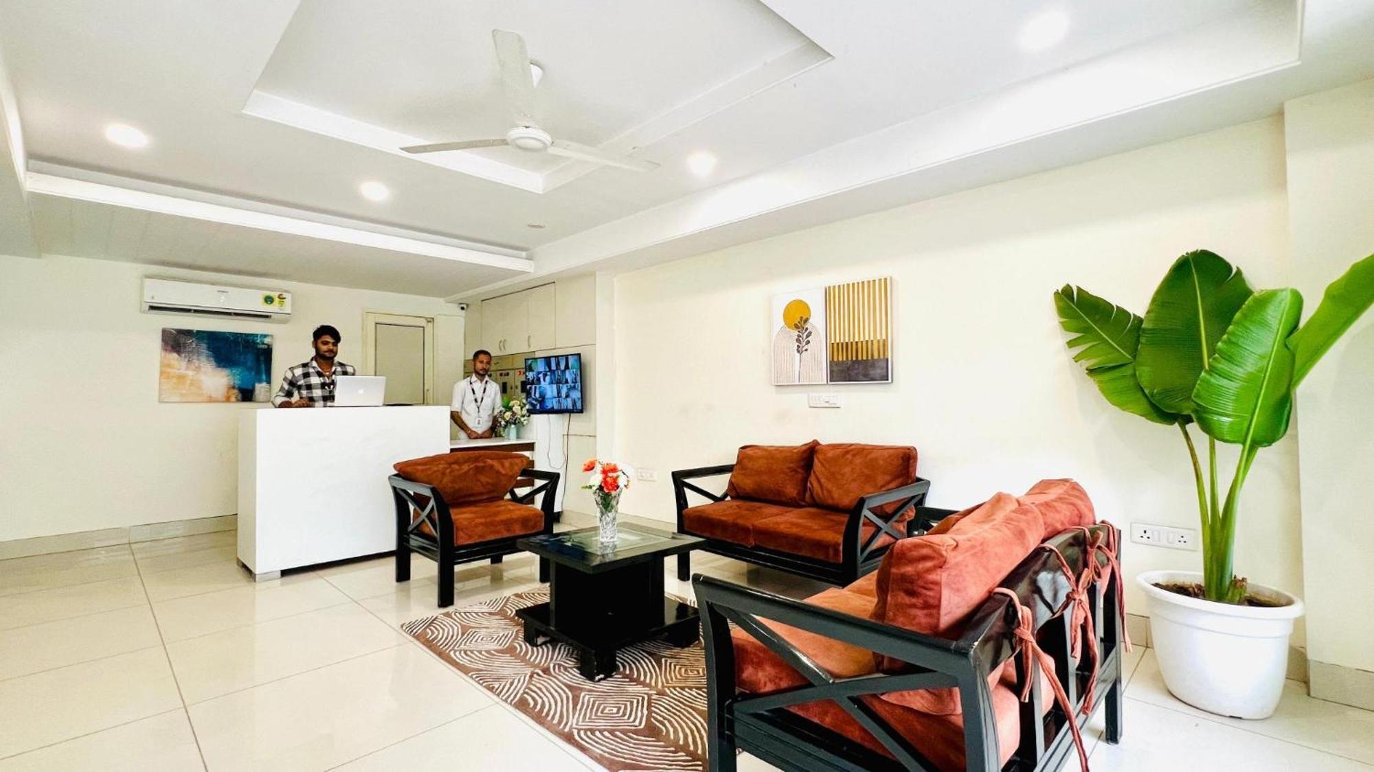 Bluo Studio2 Golf Course Road - Gym, Terrace Garden Gurgaon Exterior photo